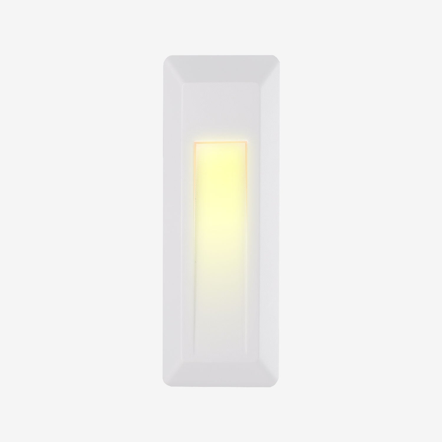 Luminaria LED para sobreponer en muro arbotante, de uso en exterior Modelo ML-7401 Illux